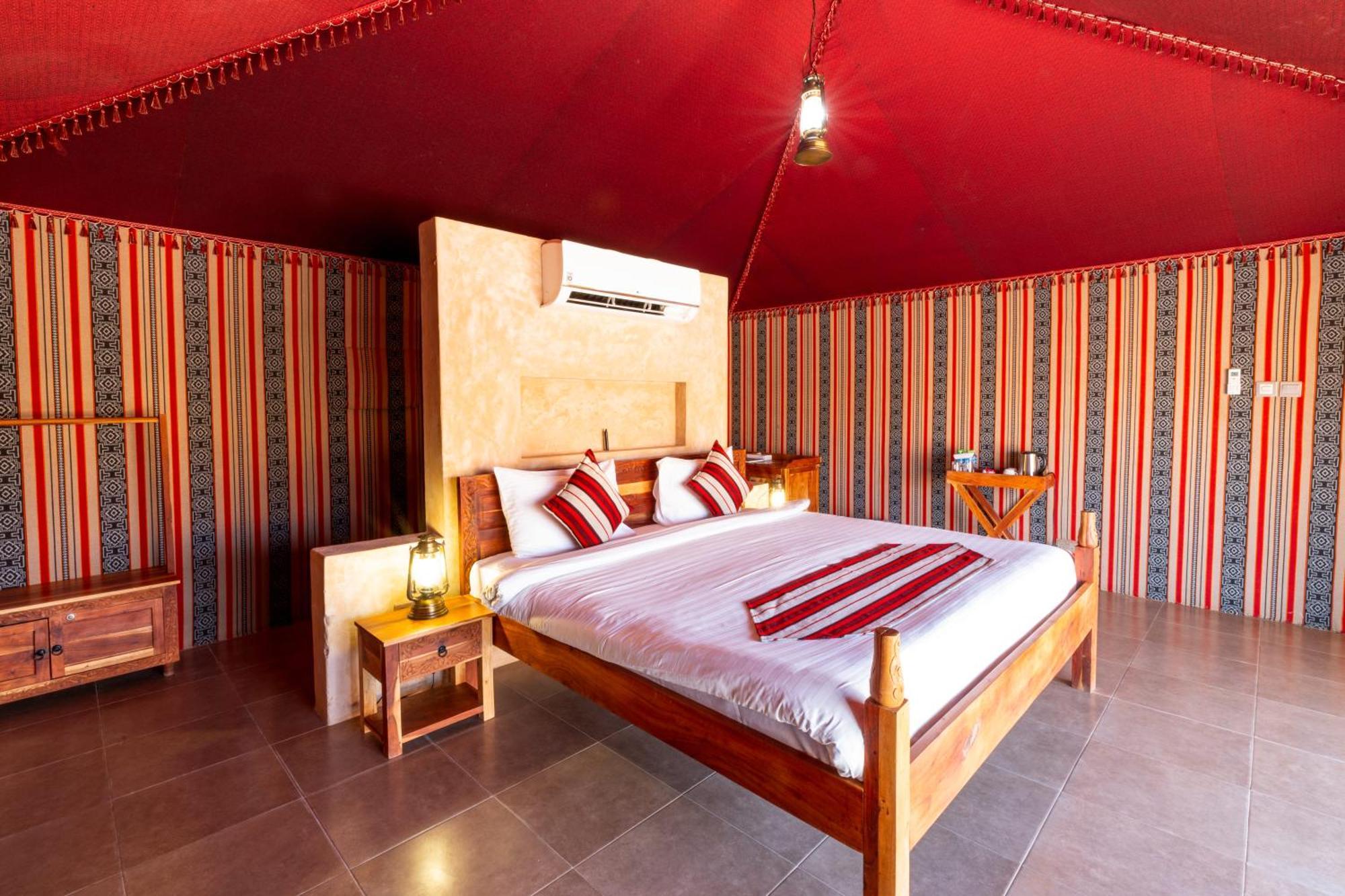 Thousand Nights Camp Shāhiq Δωμάτιο φωτογραφία
